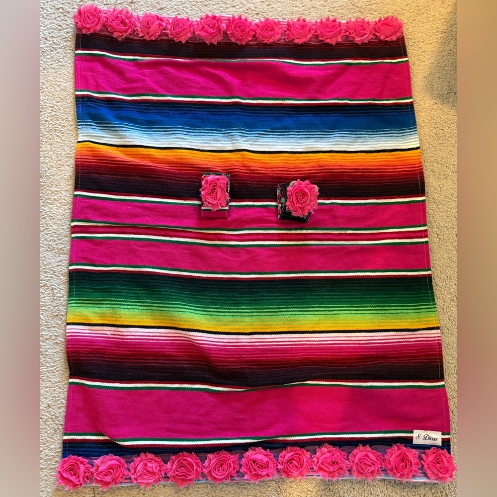 Sarape baby car seat carrier cover‎